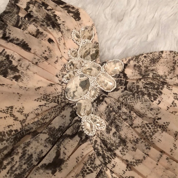 Beautiful Cream Dress - Picture 2 of 4